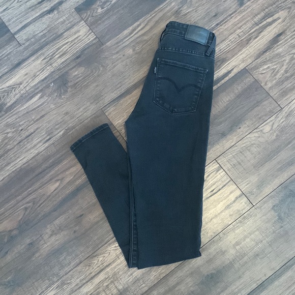Levi’s 721 - High Rise Skinny - Faded Black Denim - Picture 1 of 6